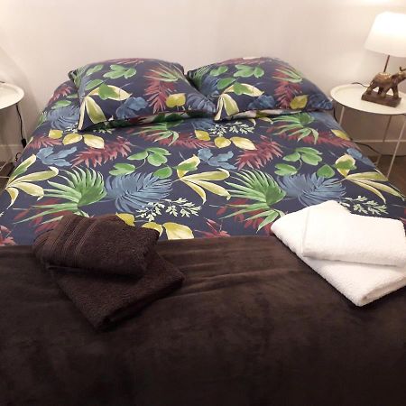 Chambre D'Hotes - Douce Nui-The Vernouillet  Экстерьер фото